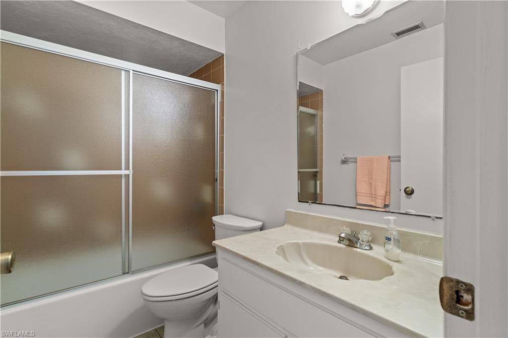 1113 Cape Coral PKWY W 103-22