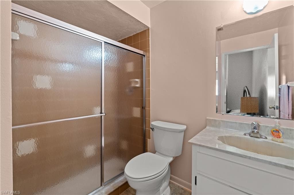 1113 Cape Coral PKWY W 103-15