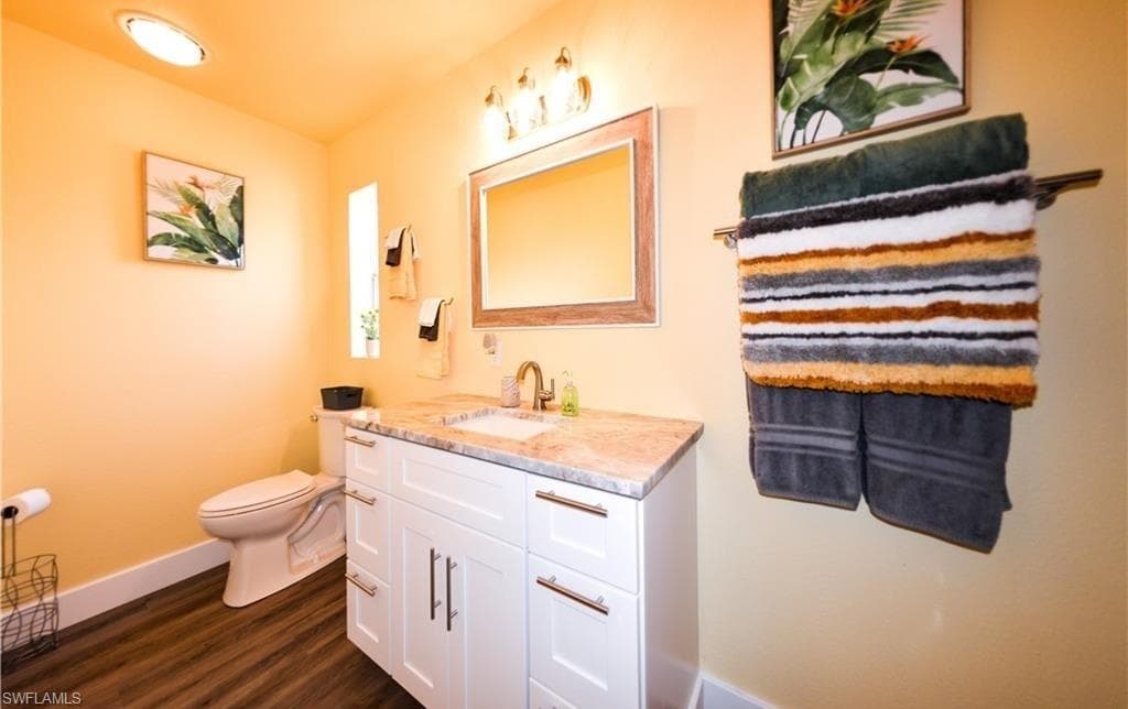 19 Helen LN-11