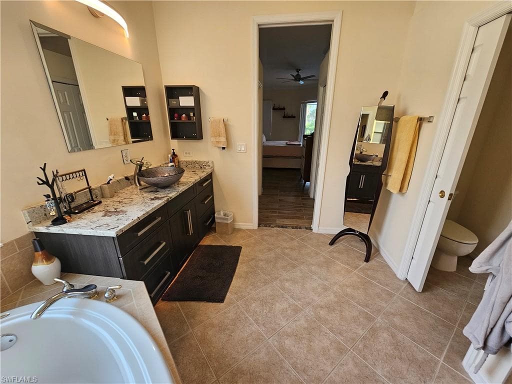 2323 Bainmar DR-11