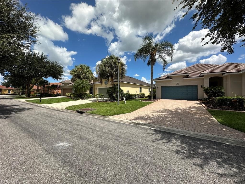2323 Bainmar DR-5