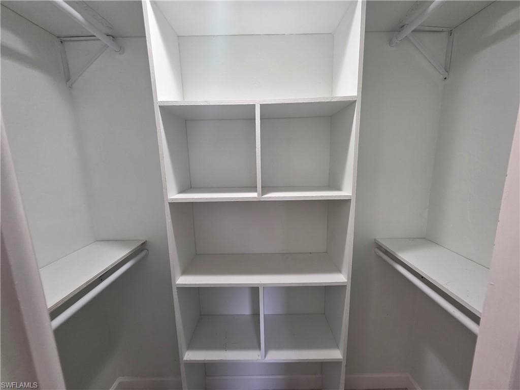 3161 43rd ST SW-23