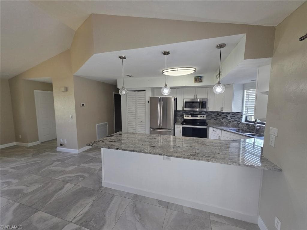 3161 43rd ST SW-31