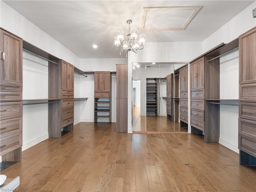 5539 Natoma DR-27