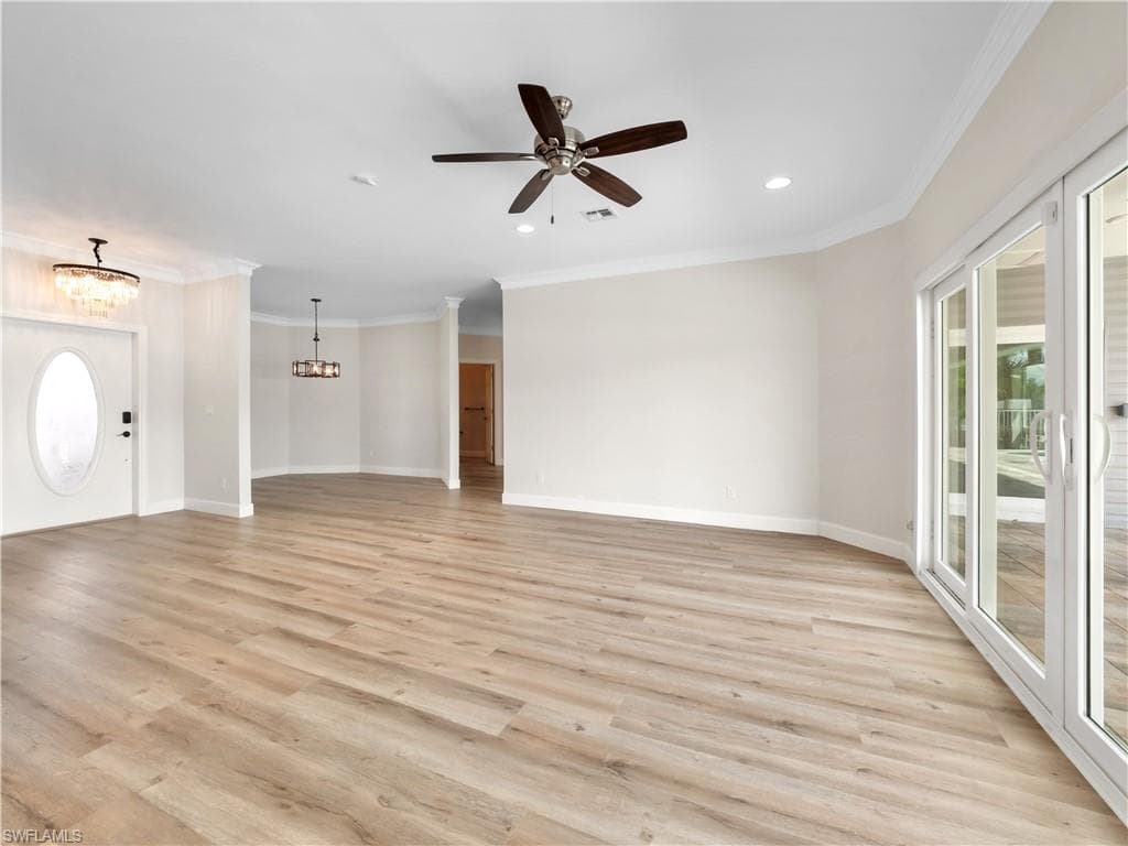 5539 Natoma DR-16