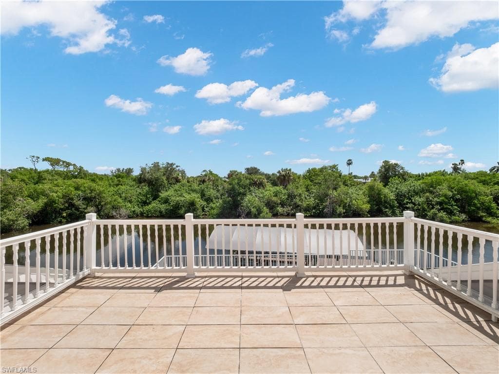 5539 Natoma DR-22