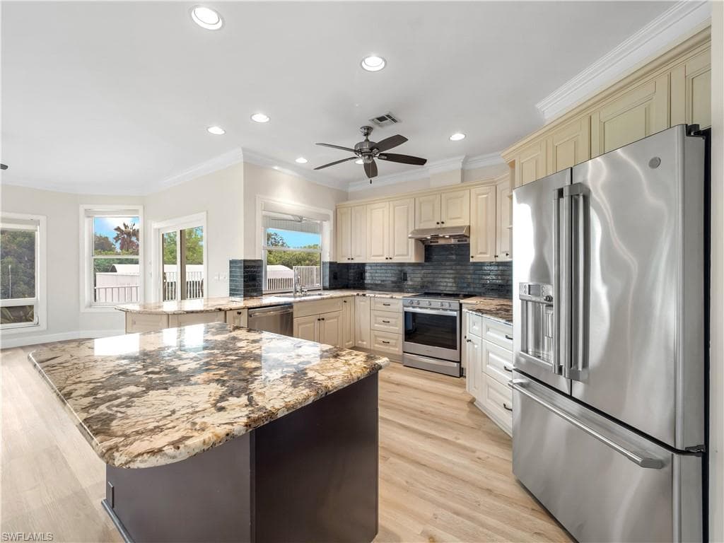5539 Natoma DR-9