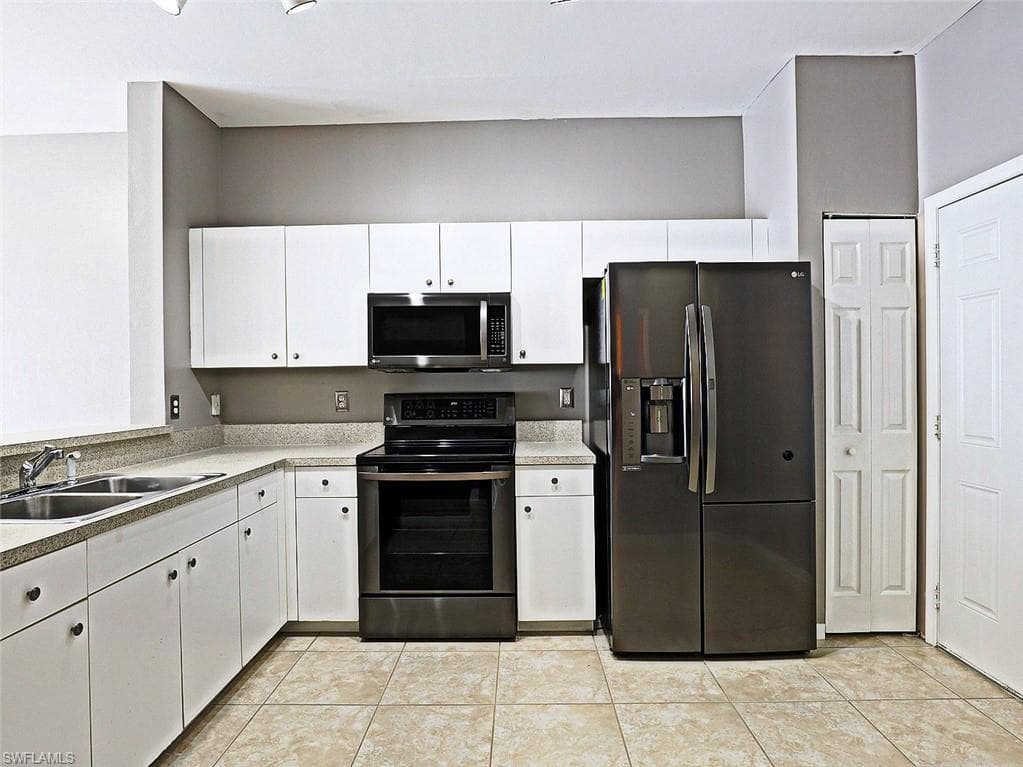 3605 Cedar Oak DR 107-2