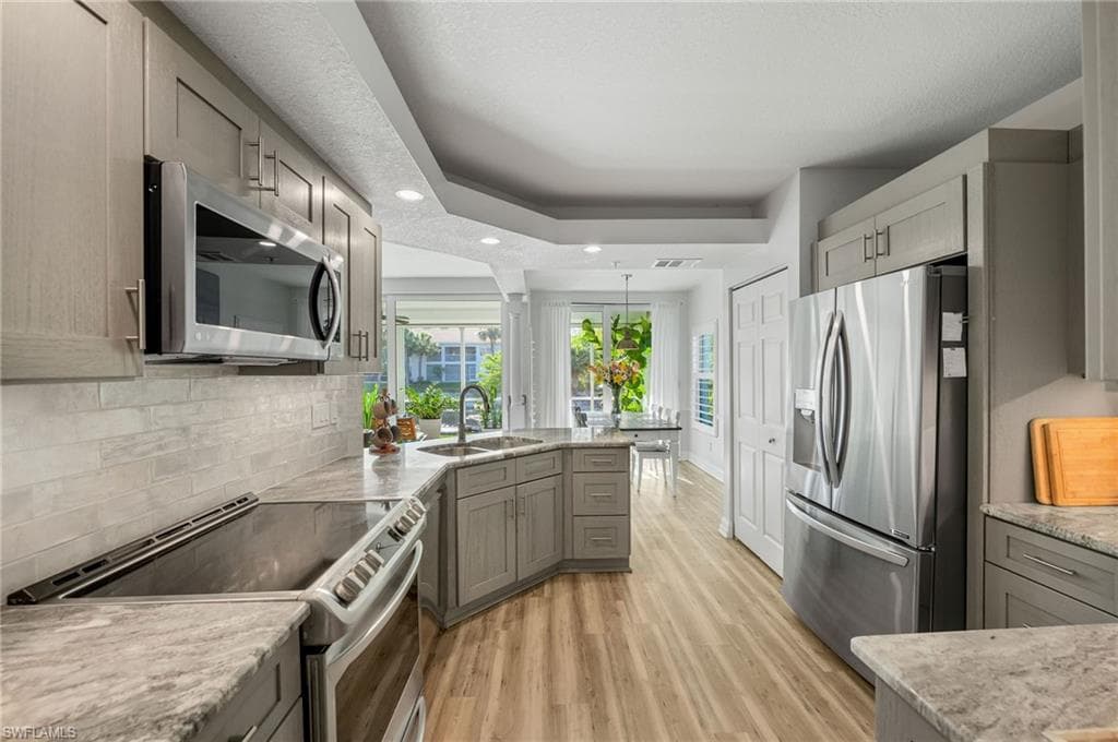6855 Satinleaf RD S 103-9