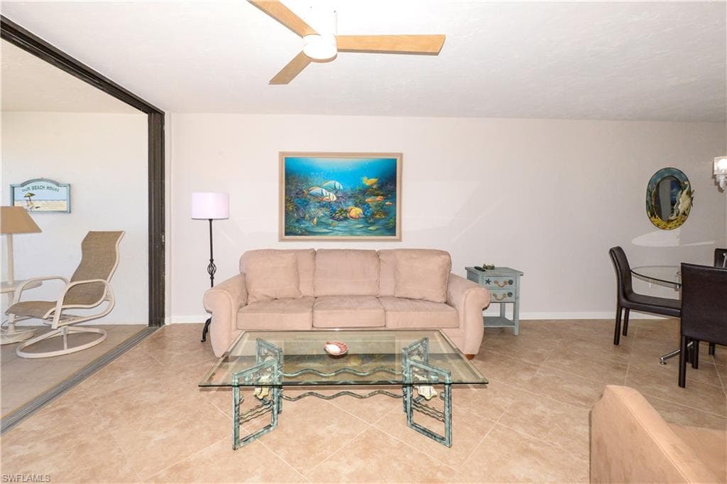 6400 Estero BLVD 603-17