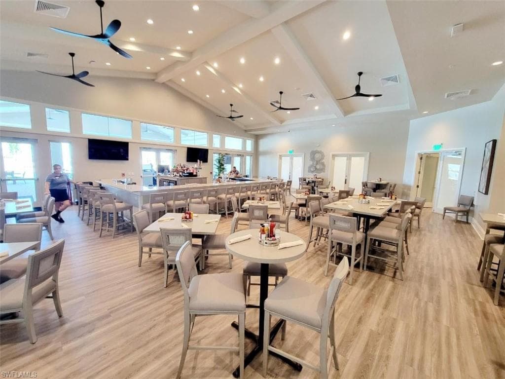 14165 Pine Lodge LN-29
