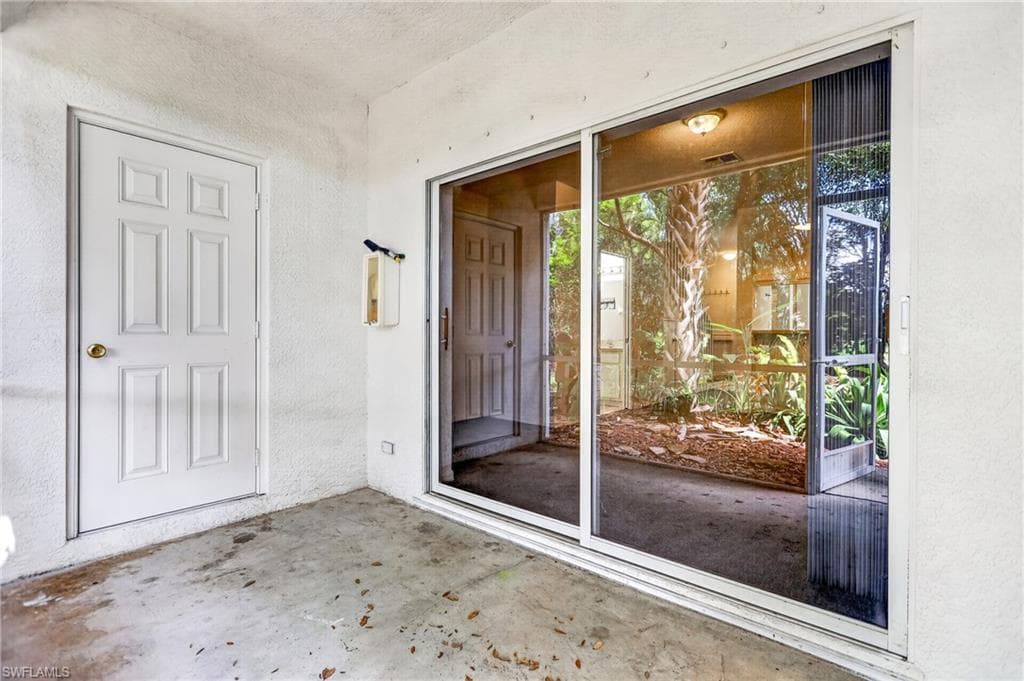 8073 Pacific Beach DR-36