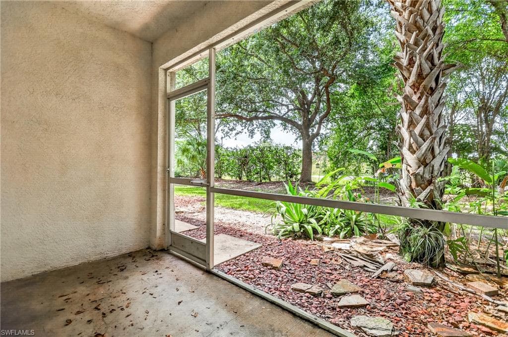 8073 Pacific Beach DR-35