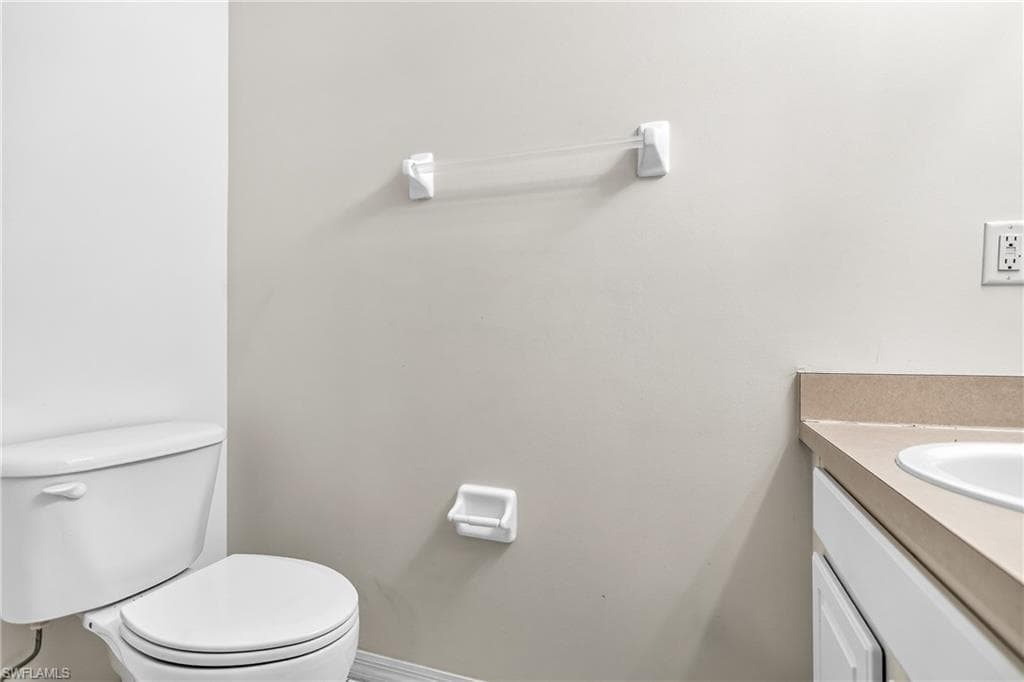 8073 Pacific Beach DR-29