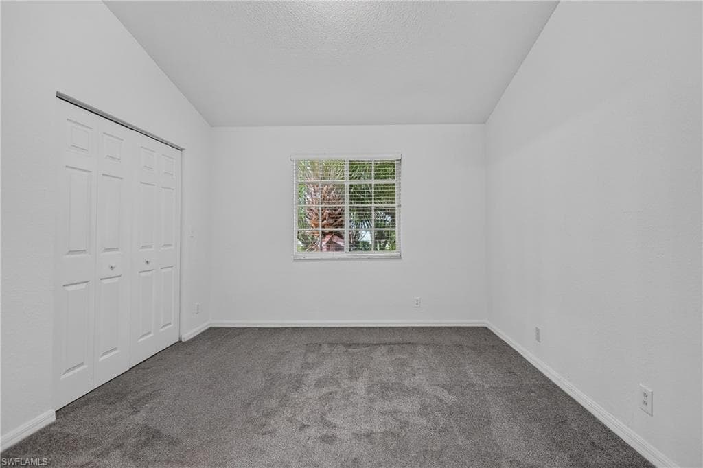 8073 Pacific Beach DR-25