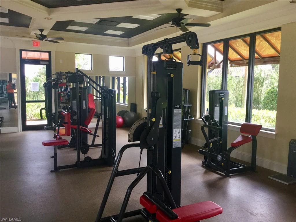 9143 Isla Bella CIR-18