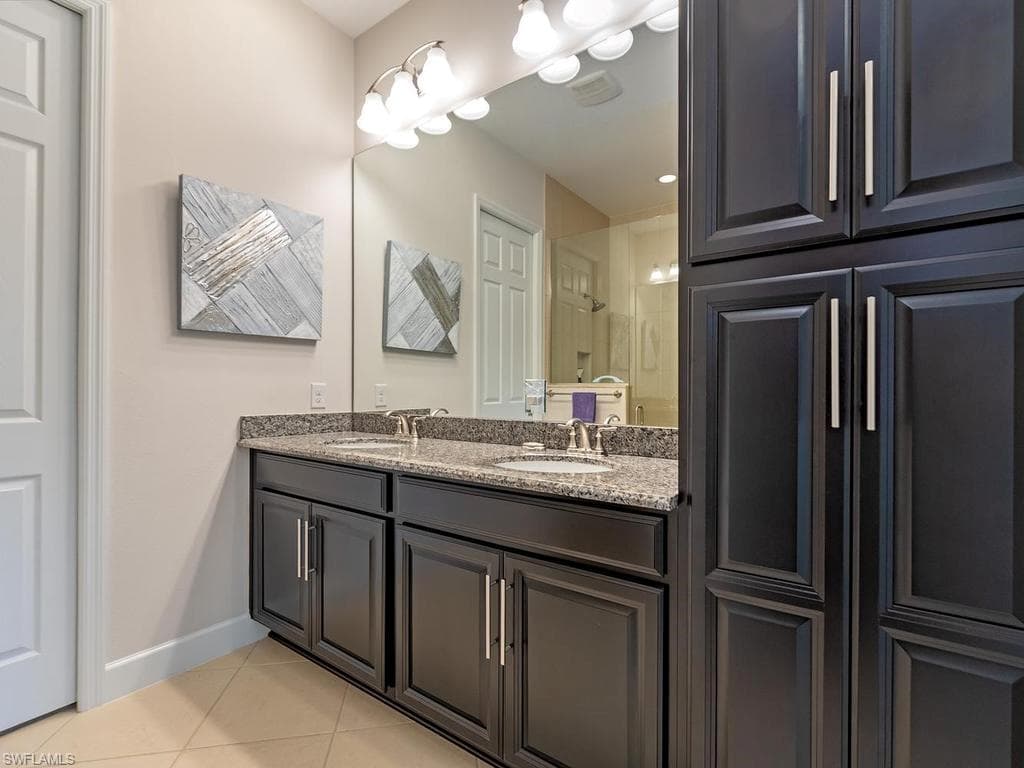 9143 Isla Bella CIR-11
