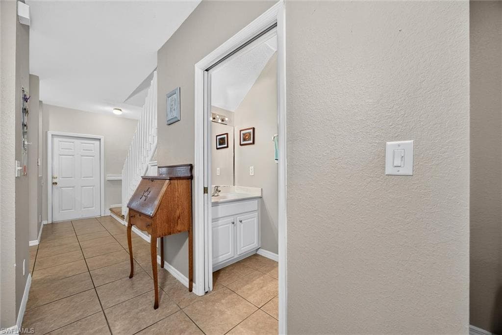 8237 Pacific Beach DR-13
