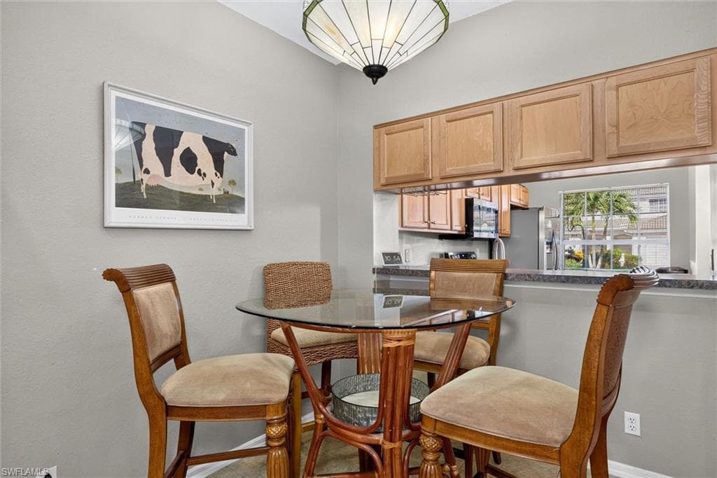 8237 Pacific Beach DR-12