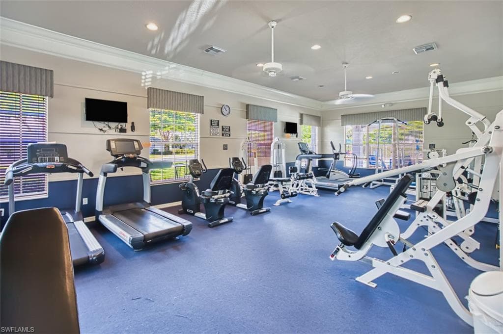 8237 Pacific Beach DR-33