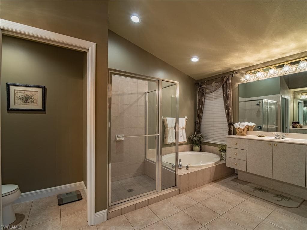 20311 Rookery DR-12
