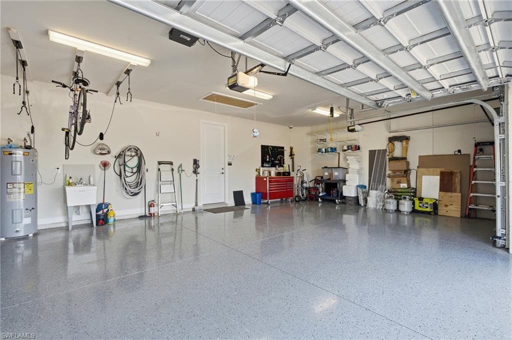 4745 Imperial Eagle DR-33