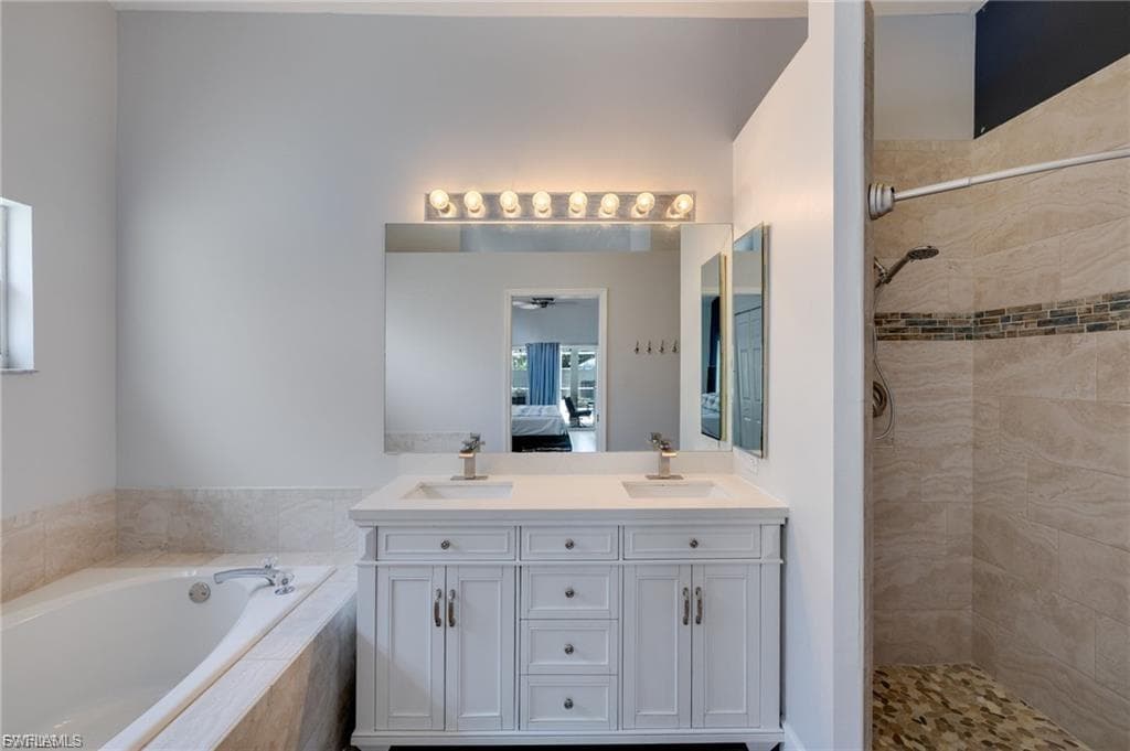 17791 Castle Harbor DR-16