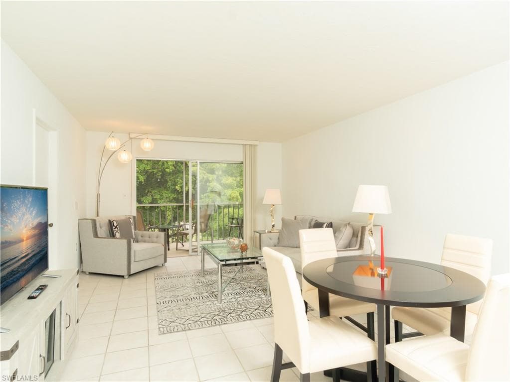 499 Forest Lakes BLVD 2-309-5