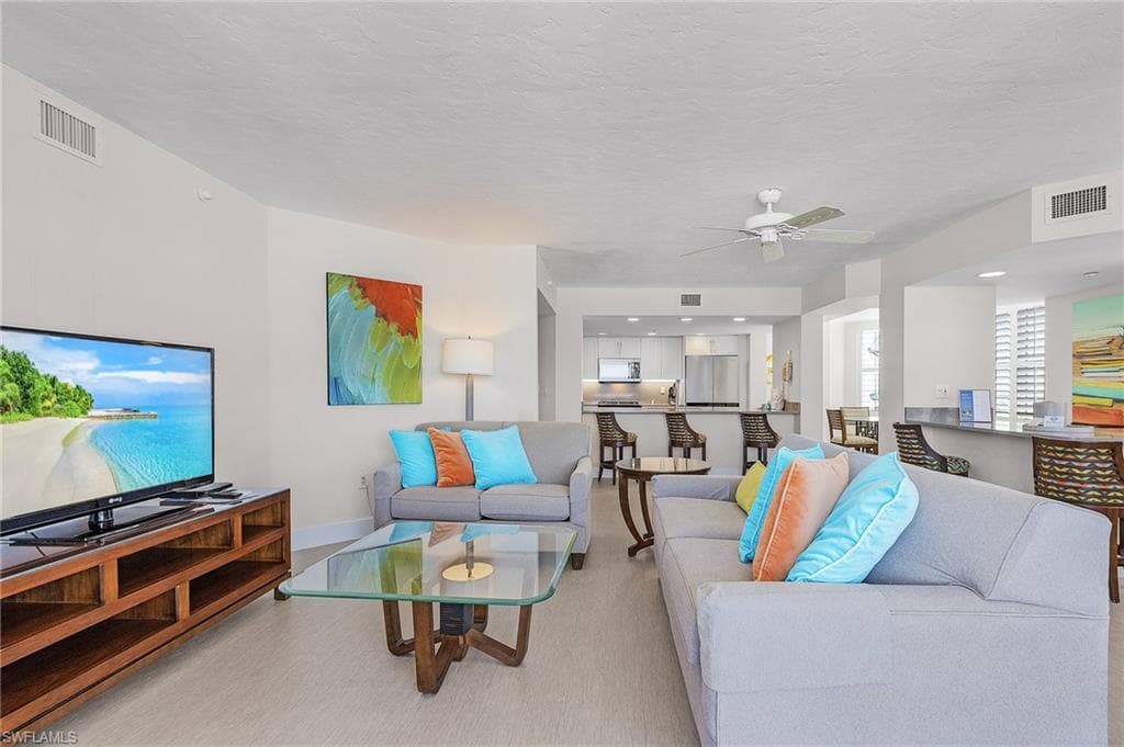6620 Estero BLVD 1105-26