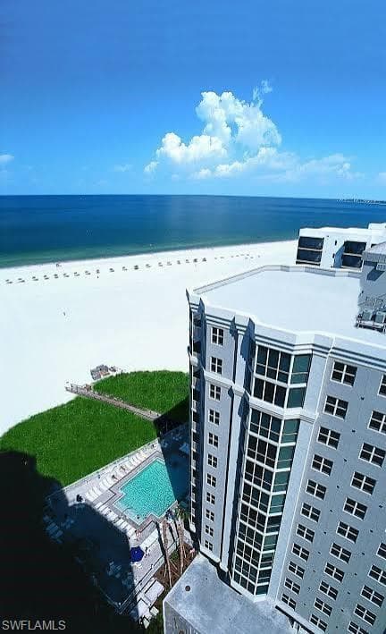 6620 Estero BLVD 1105-8