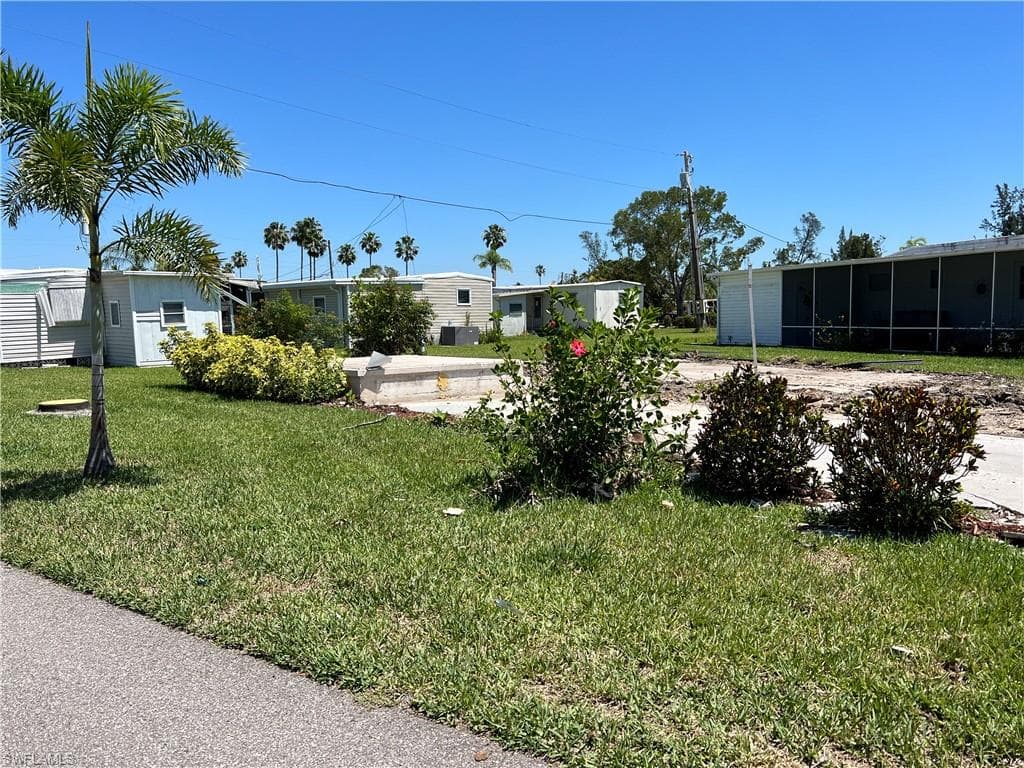 122 Shoreland DR-2