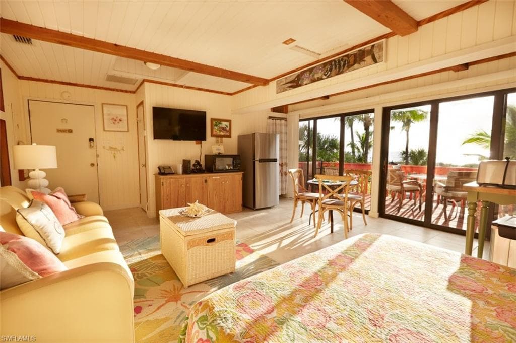 17170 Captiva DR-15