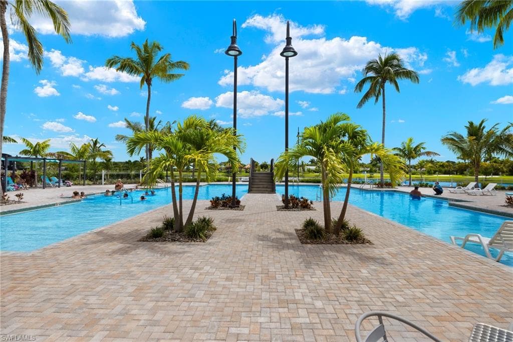5471 Laguna Caribe CIR-1