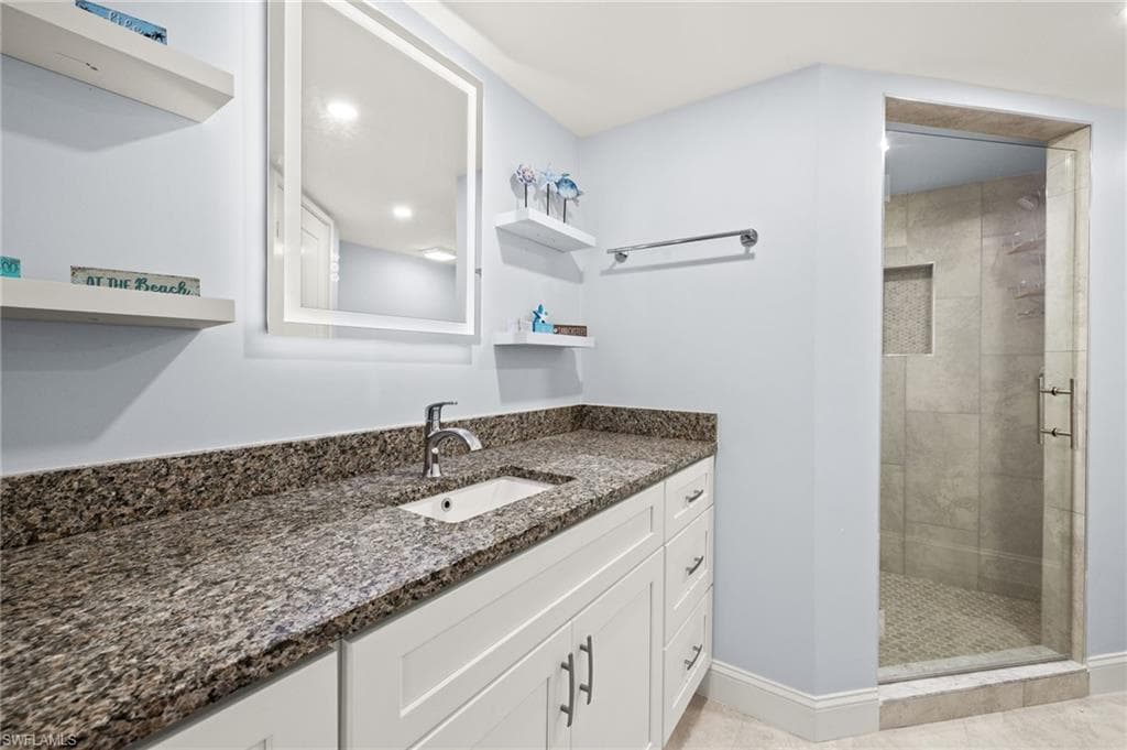 2445 W Gulf DR E6-16