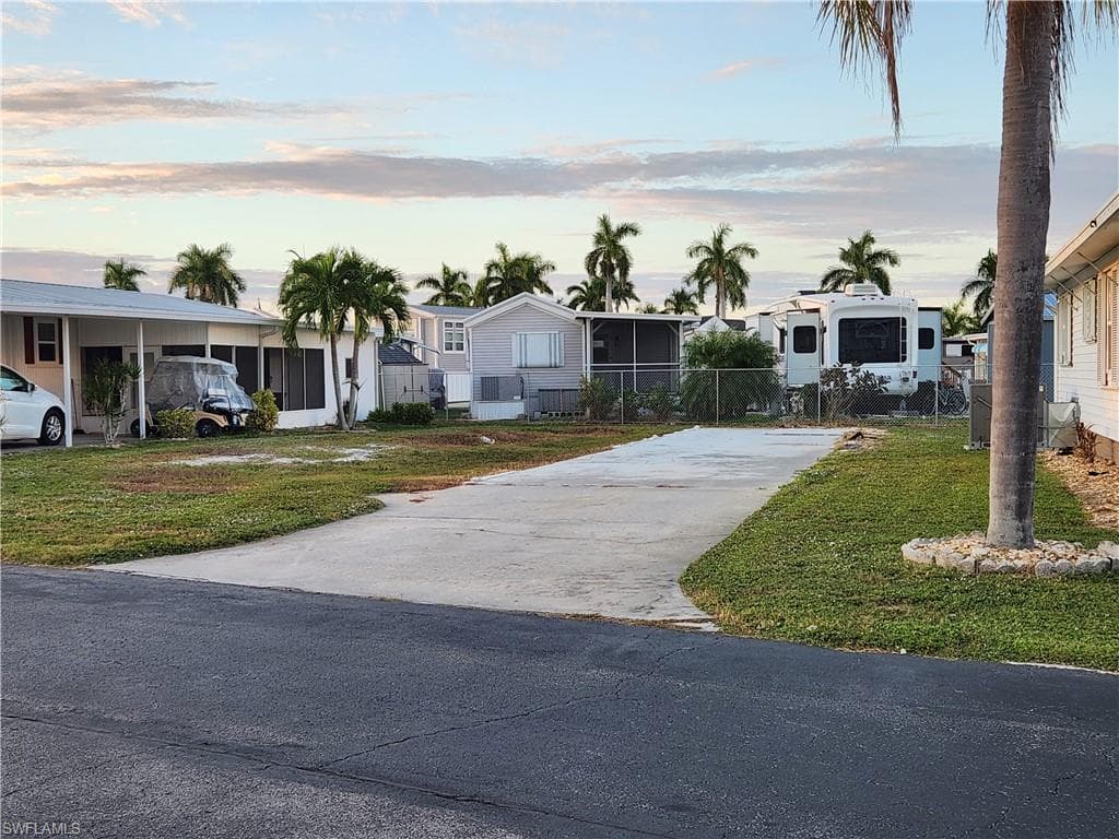 211 Derwent BLVD-2
