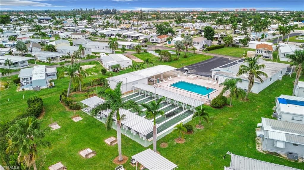 211 Derwent BLVD-8