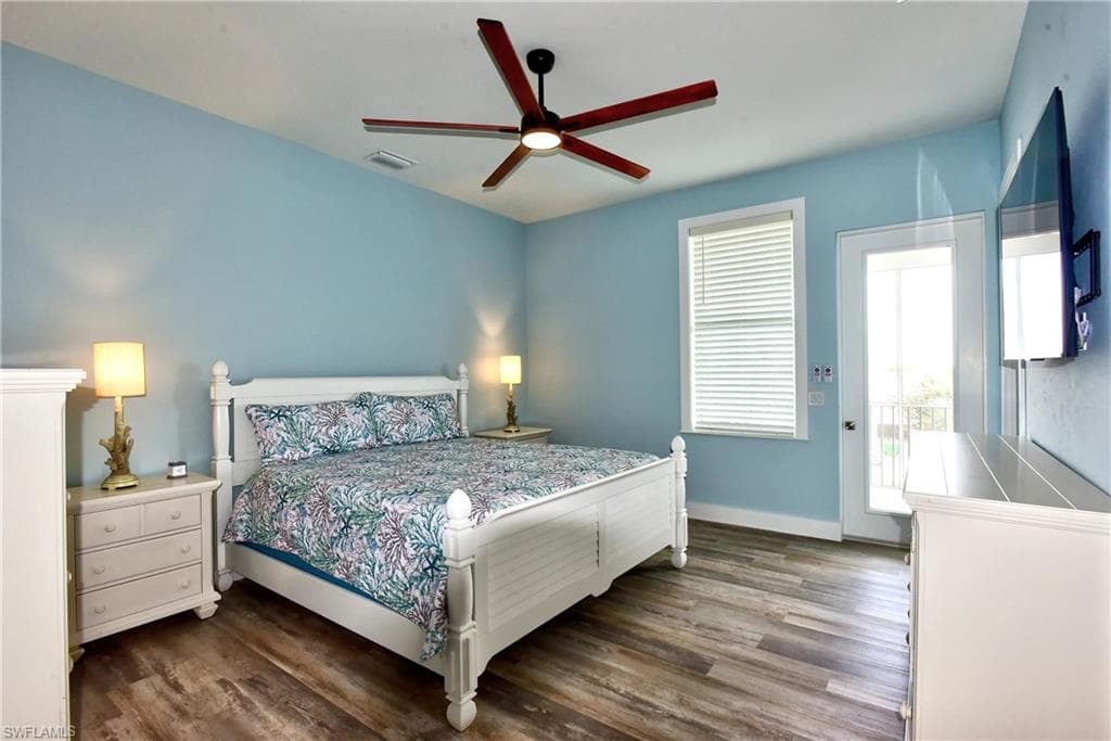 146 Miramar ST-14