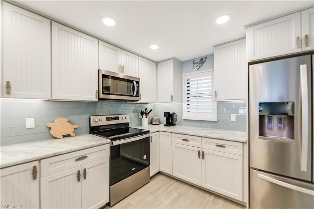 15123 Captiva DR 103-10