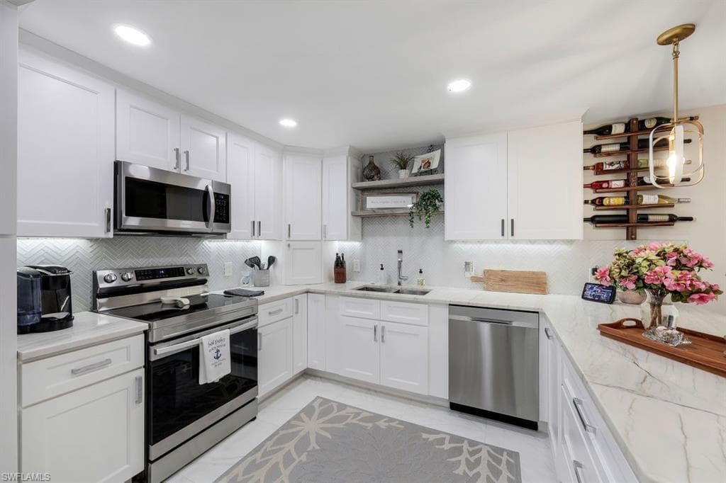 3333 Gulf Shore BLVD N 103-16