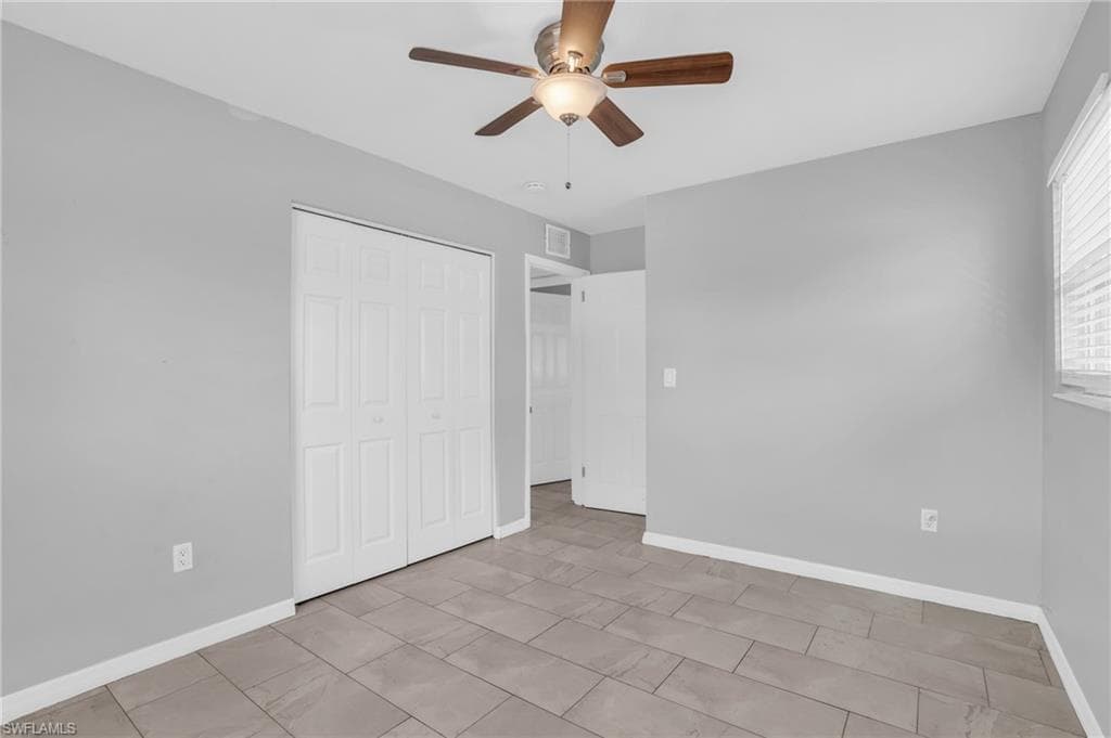 883 Coconut CIR E-22