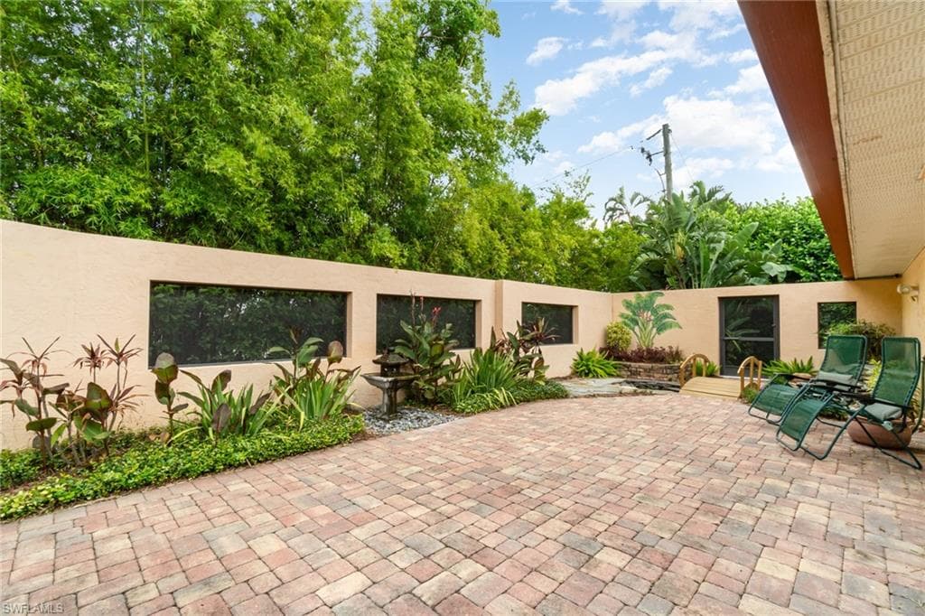 15854 Gleneagle CT-38