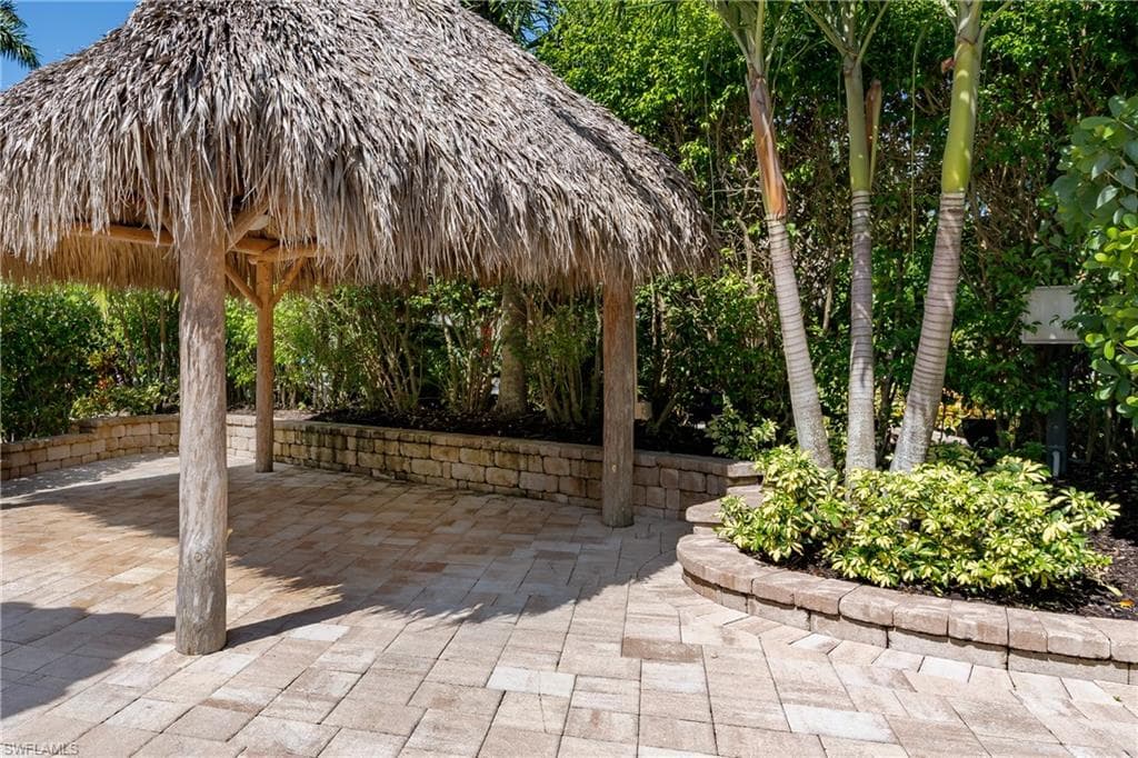 13596 Snook CIR-24