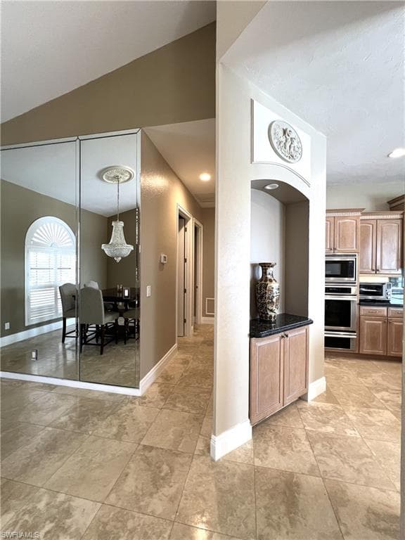 5460 Harborage DR-22