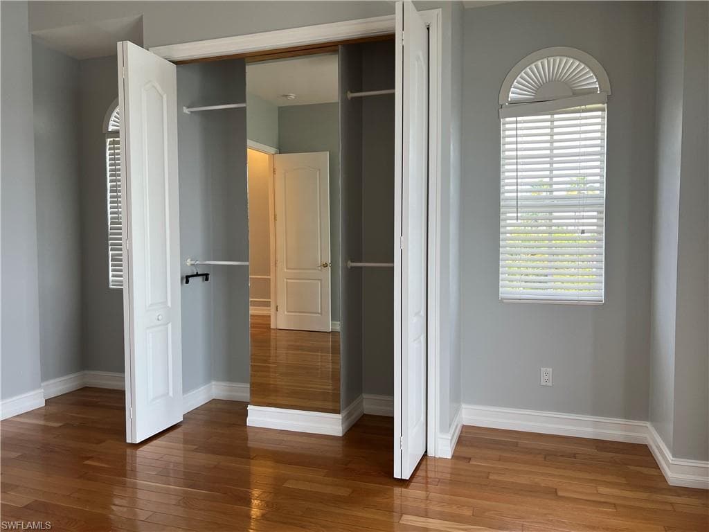 5460 Harborage DR-39