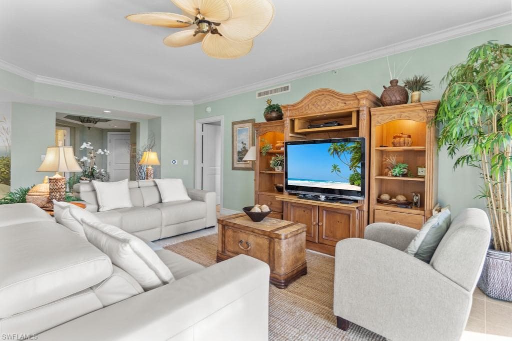 1060 Borghese LN 205-3