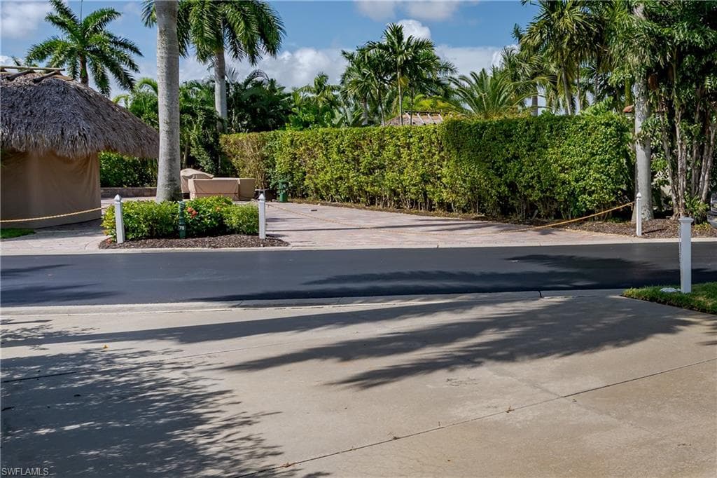 13611 Snook CIR-42