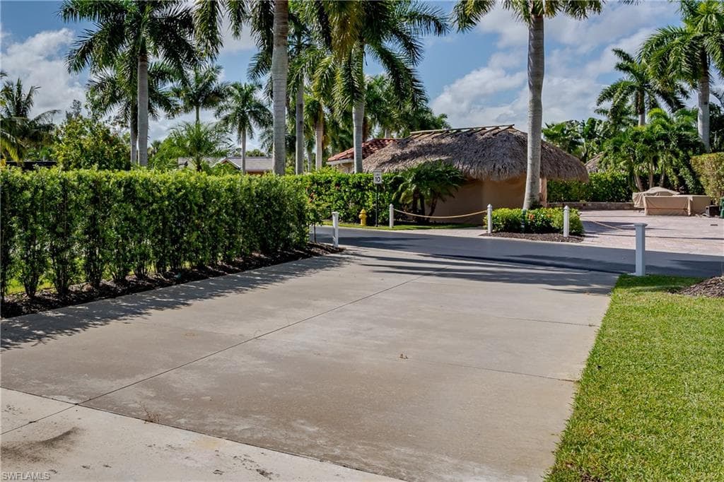 13611 Snook CIR-34
