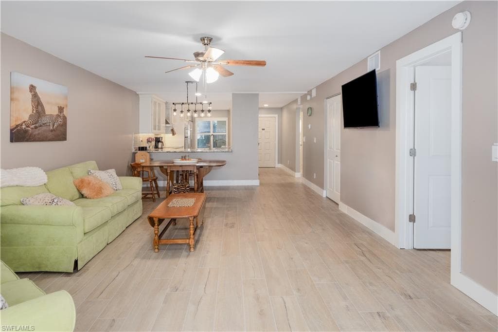 12621 Kelly Sands WAY 307-10