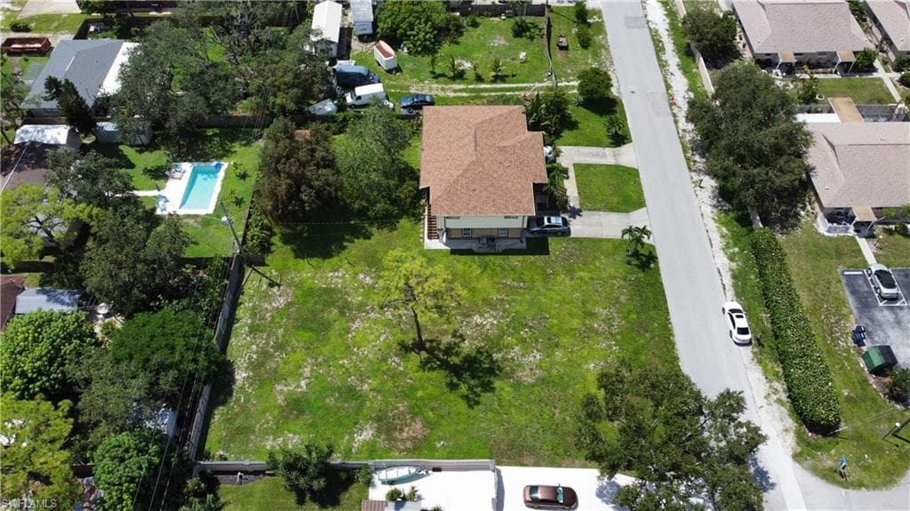 9090 Carolina ST-12