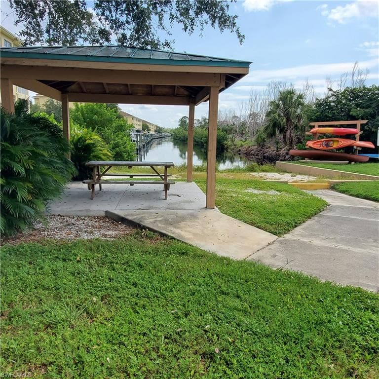 1769 Four Mile Cove PKWY 911-20